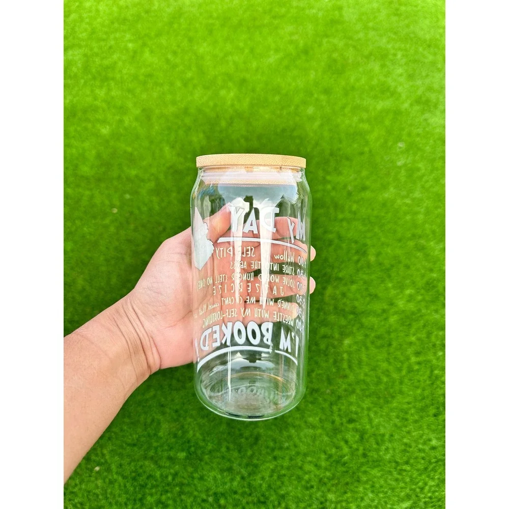 Grinch Christmas Glass cup | I'm booked - Picture 5 of 5